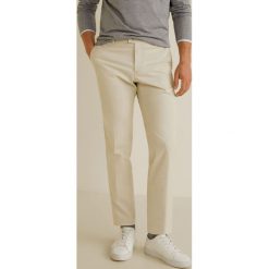 Mango Man - Spodnie Cordoba4. Spodnie materiałowe marki Mango Man. W wyprzedaży za 119.90 zł.