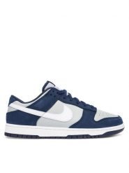 Nike Sneakersy Dunk Low IB3079 400 Granatowy. Niebieskie buty sportowe casual Nike, bez wzorów, z nubiku, bez zapięcia. Za 519.99 zł.