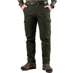 Spodnie myśliwskie męskie Tagart Traper 2 Green o kroju bojówki. Zielone joggery i bojówki TAGART, m, bez wzorów. Za 379.00 zł.