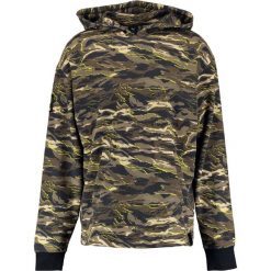 Puma Bluza z kapturem puma black. Bluzy marki Puma. W wyprzedaży za 503.20 zł.