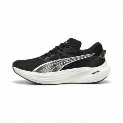 Buty do biegania Puma Deviate Nitro 3. Czarne buty do biegania Puma, bez wzorów, bez zapięcia, do biegania. Za 634.00 zł.