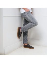 British Passport Skórzane sneakersy w kolorze szarym rozmiar: 42. Szare buty sportowe casual British Passport, bez wzorów, ze skóry, bez zapięcia. Za 347.99 zł.