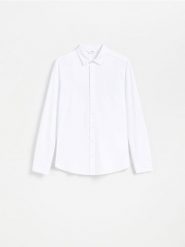 Gładka koszula super slim fit - biały. Białe koszule Reserved, l, bez wzorów, z dzianiny, bez kołnierzyka, bez ramiączek. Za 129.99 zł.
