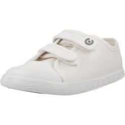 Buty CONGUITOS CANVAS CASUAL SHOE Biały. Białe buty turystyczne CONGUITOS, bez wzorów, z tkaniny, bez zapięcia, trekkingowe. Za 129.99 zł.