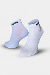 Bezszwowe skarpety oddychające Nessi Sportswear. Białe skarpety NESSI SPORTSWEAR, bez wzorów, z materiału. Za 59.90 zł.