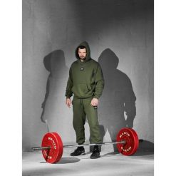 MANTO spodnie dresowe LABEL 25 khaki. Zielone szorty Manto, m, bez wzorów, z dresówki. Za 269.00 zł.